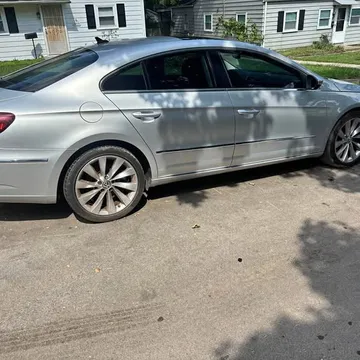 2013 Volkswagen CC 3.6 VR6 4Motion Executive Sedan 4D