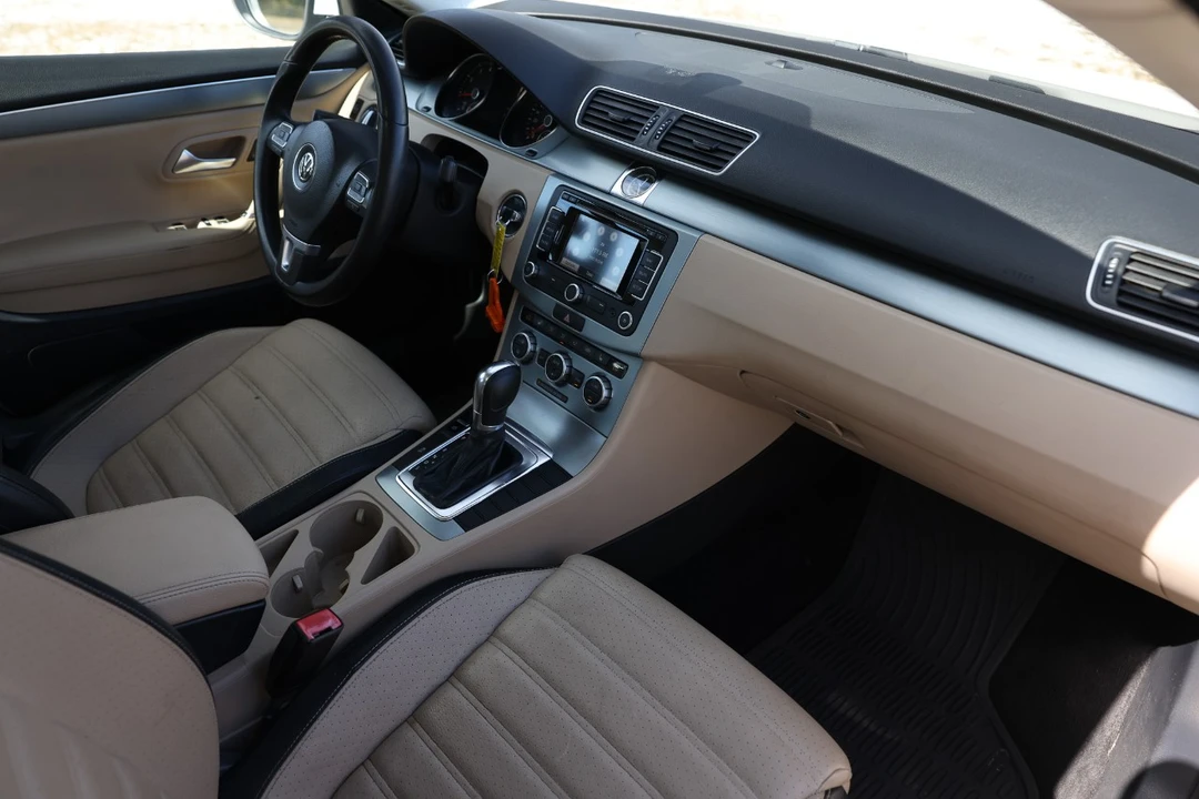 2013 Volkswagen CC - Image 16 of 21
