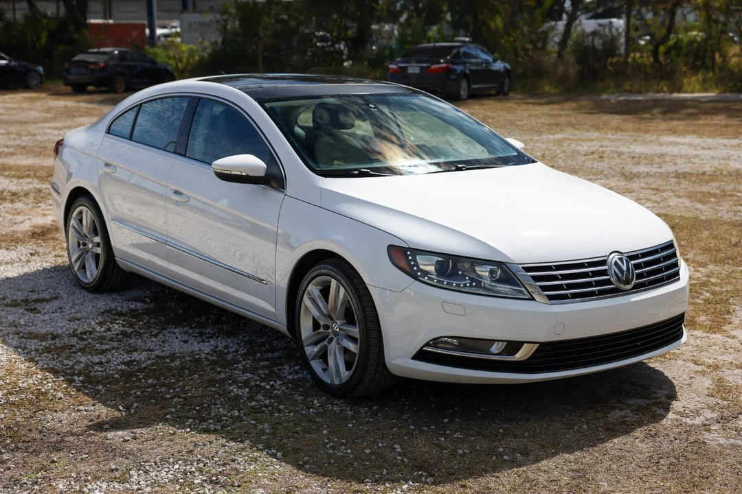 2013 Volkswagen CC - Image 15 of 21
