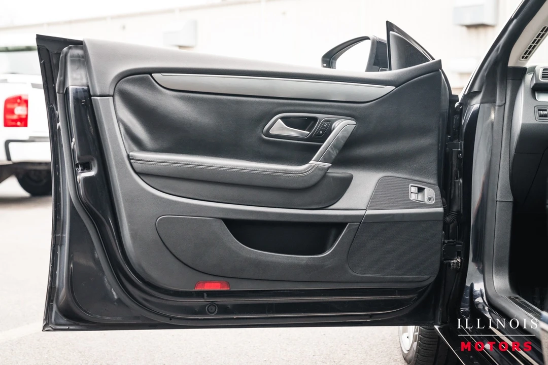 2013 Volkswagen CC - Image 17 of 31