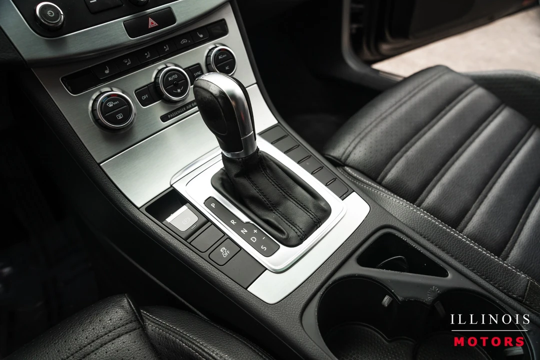 2013 Volkswagen CC - Image 23 of 31