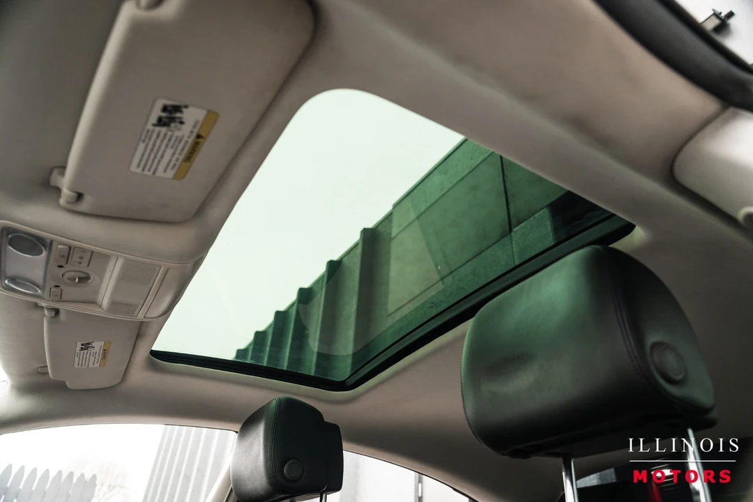 2013 Volkswagen CC - Image 24 of 31