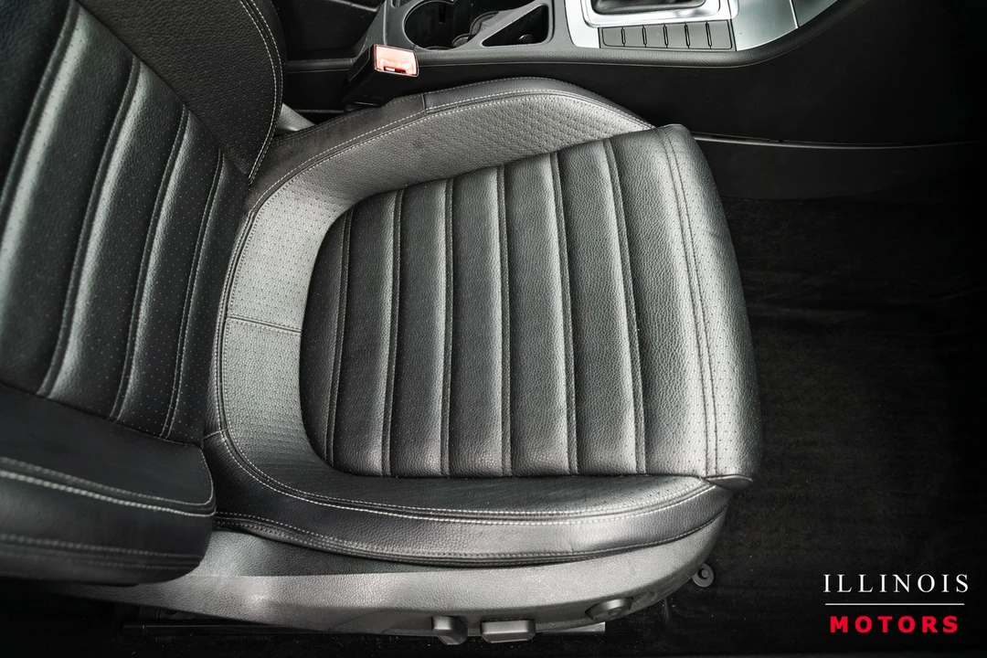 2013 Volkswagen CC - Image 27 of 31