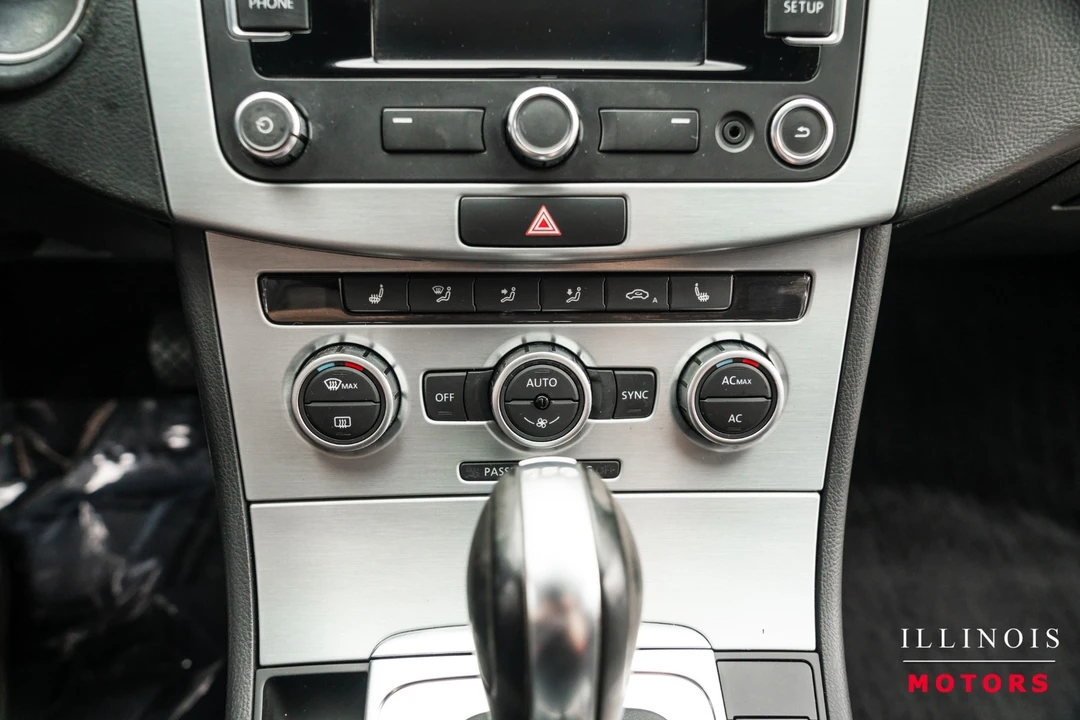 2013 Volkswagen CC - Image 22 of 31