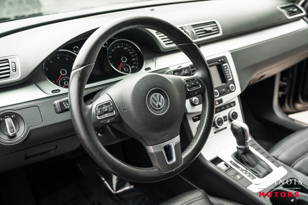 2013 Volkswagen CC - Image 20 of 31