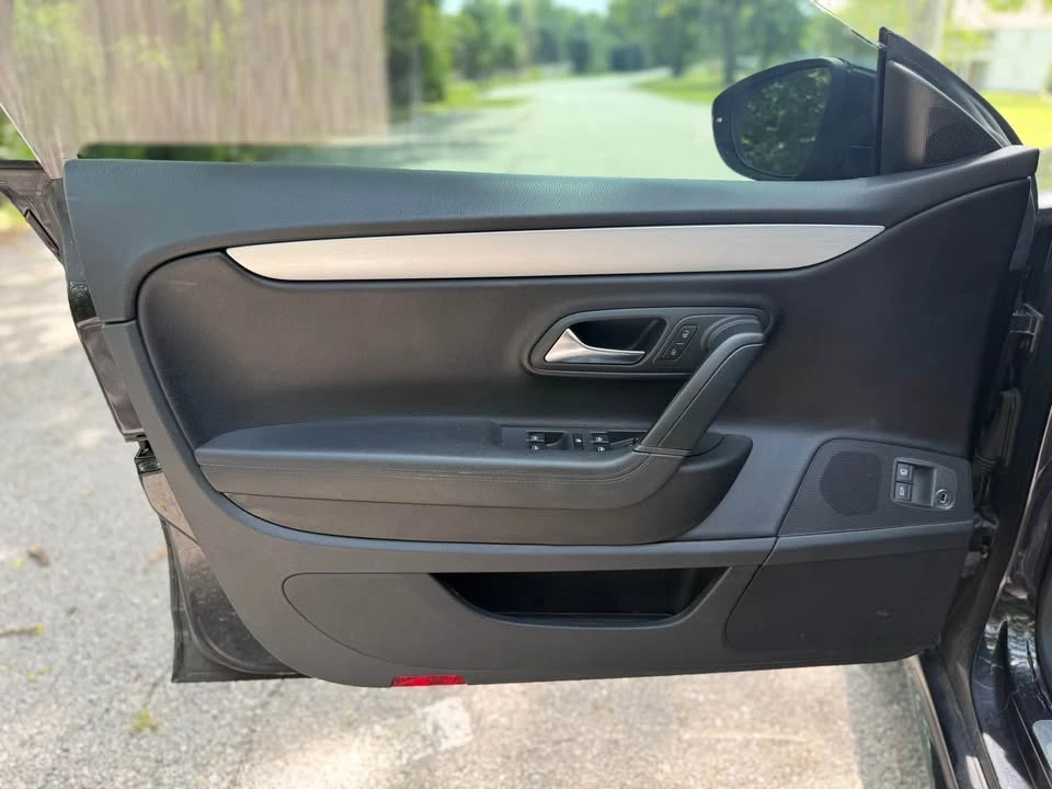 2013 Volkswagen CC - Image 10 of 15