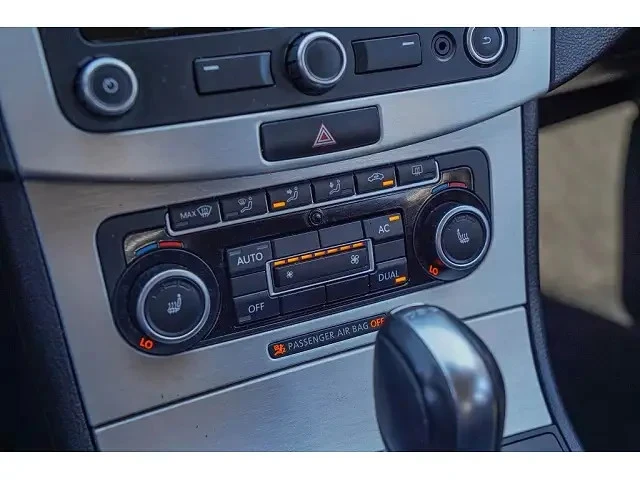 2013 Volkswagen CC - Image 8 of 21