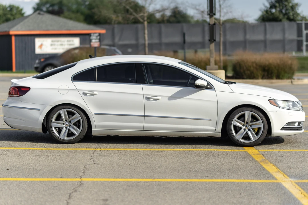 2013 Volkswagen CC - Image 3 of 31