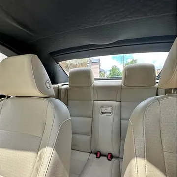 2013 Volkswagen Eos 2.0T Hard Top Convertible