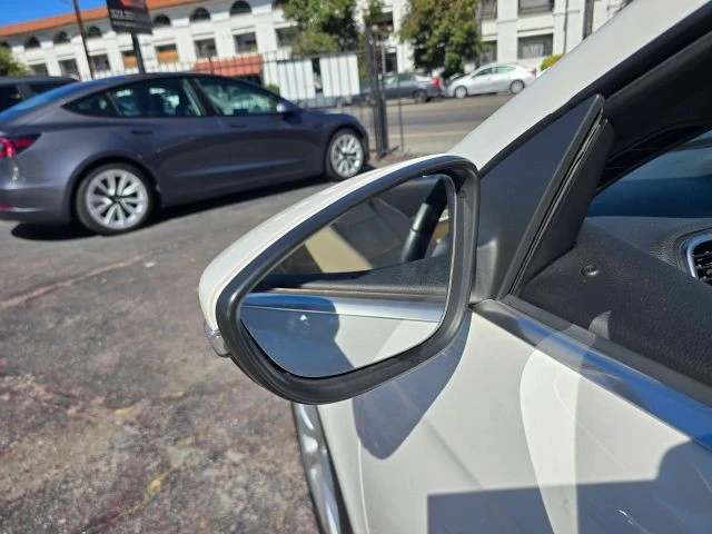 2013 Volkswagen Eos - Image 14 of 21