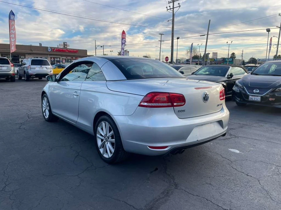 2013 Volkswagen Eos - Image 4 of 17