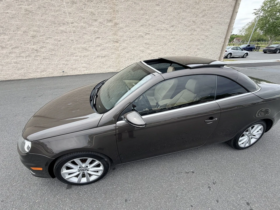 2013 Volkswagen Eos - Image 19 of 31