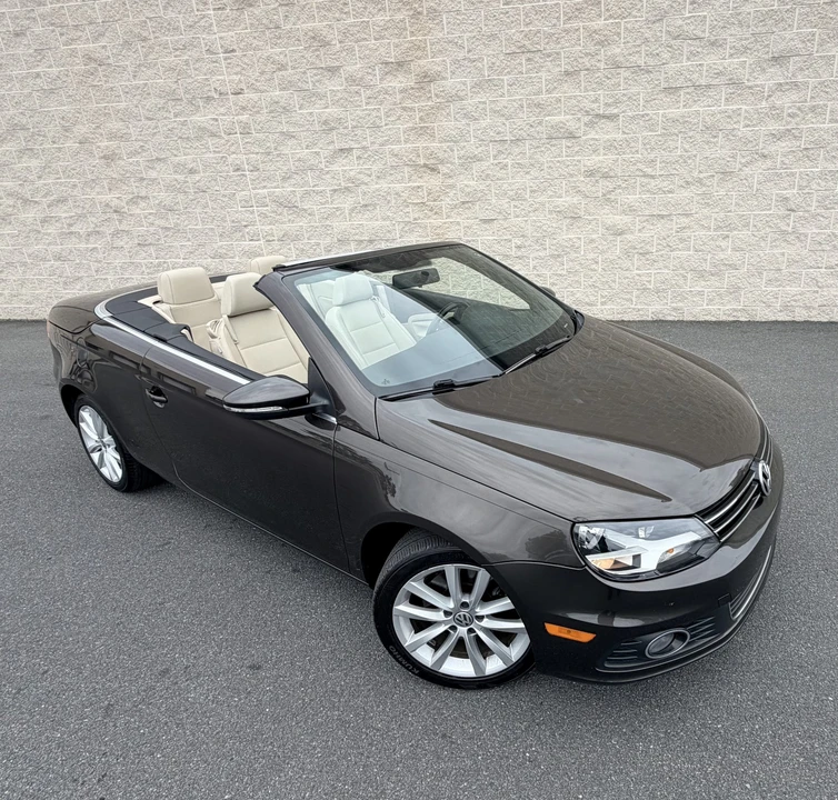2013 Volkswagen Eos - Image 10 of 31