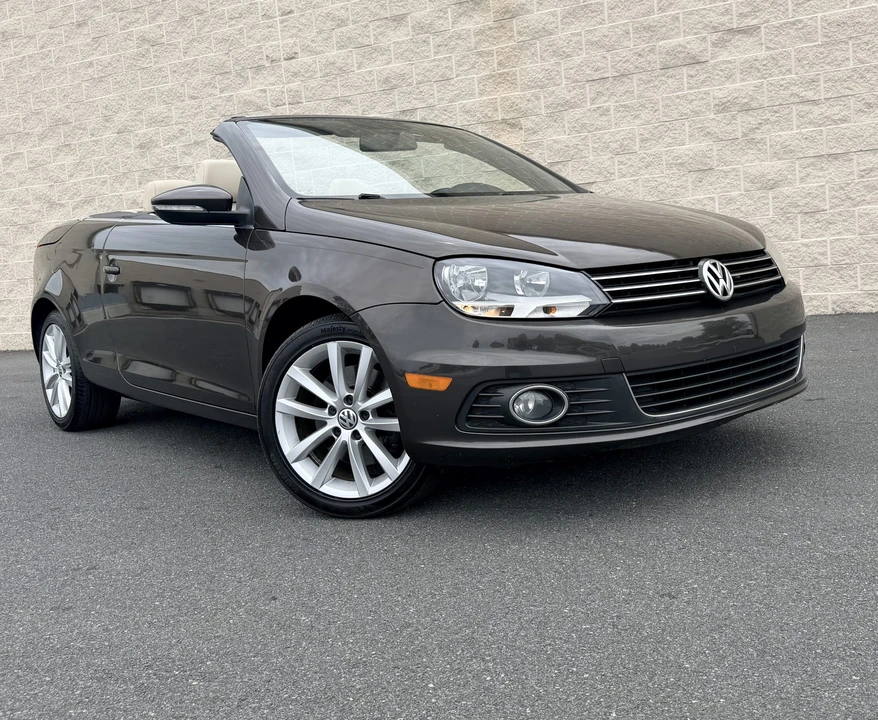 2013 Volkswagen Eos - Image 13 of 31