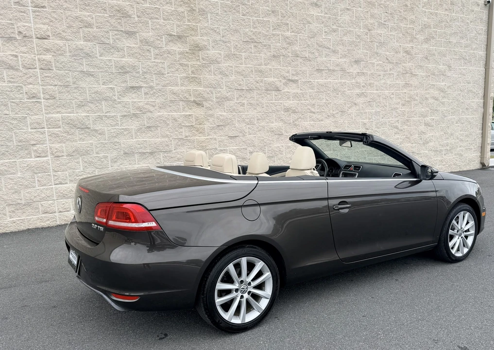 2013 Volkswagen Eos - Image 16 of 31