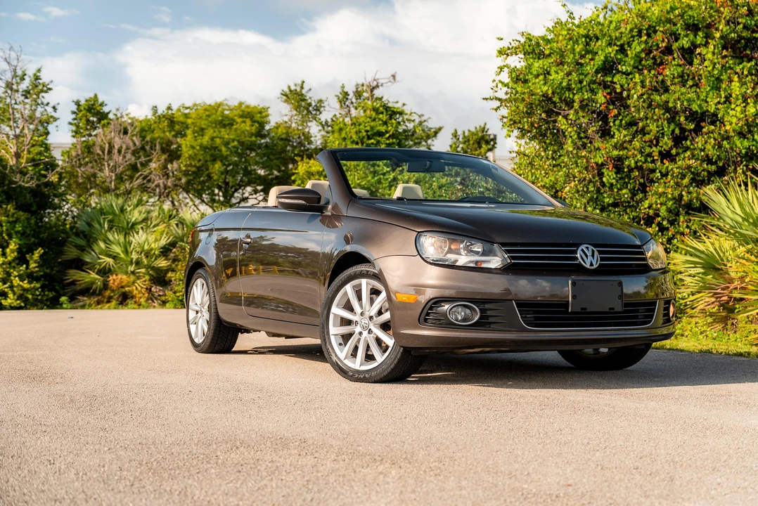 2013 Volkswagen Eos - Image 16 of 31