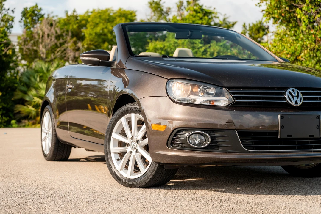 2013 Volkswagen Eos - Image 18 of 31