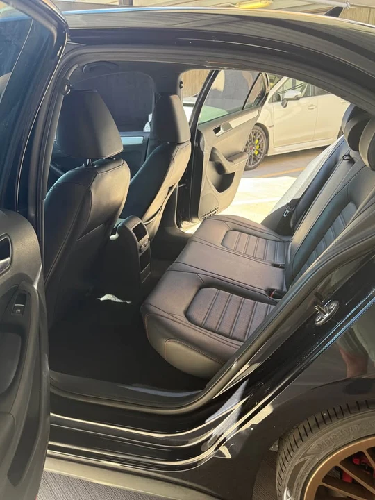 2013 Volkswagen A6 Jetta - Image 6 of 10