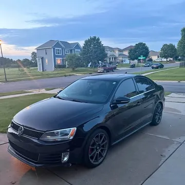 2013 Volkswagen GLI 2.0T Sedan 4D