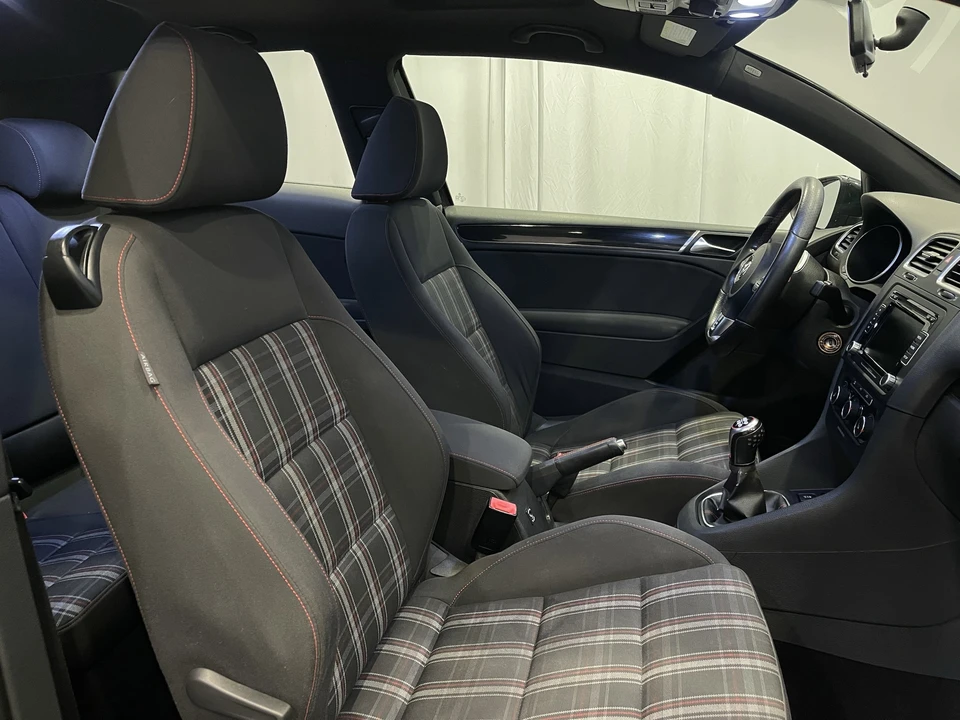 2013 Volkswagen GTI Mk6 - Image 15 of 26