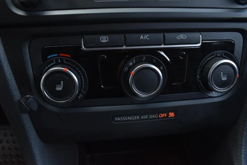 2013 Volkswagen Golf - Image 13 of 20
