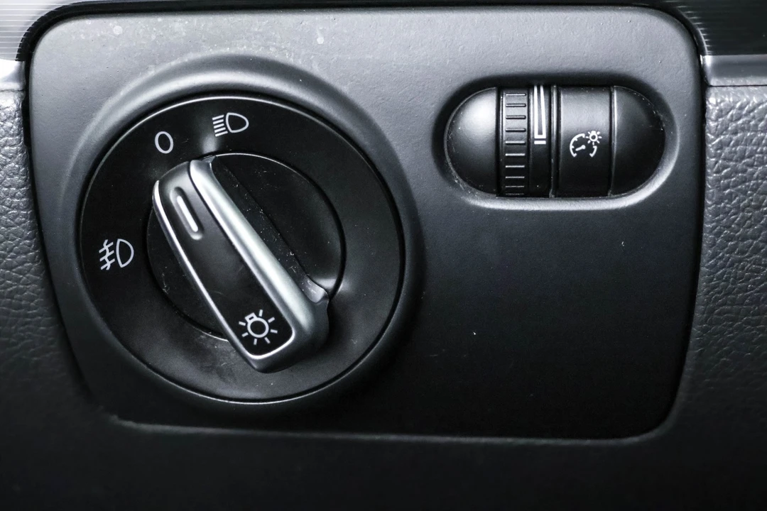 2013 Volkswagen GTI Mk6 - Image 9 of 21