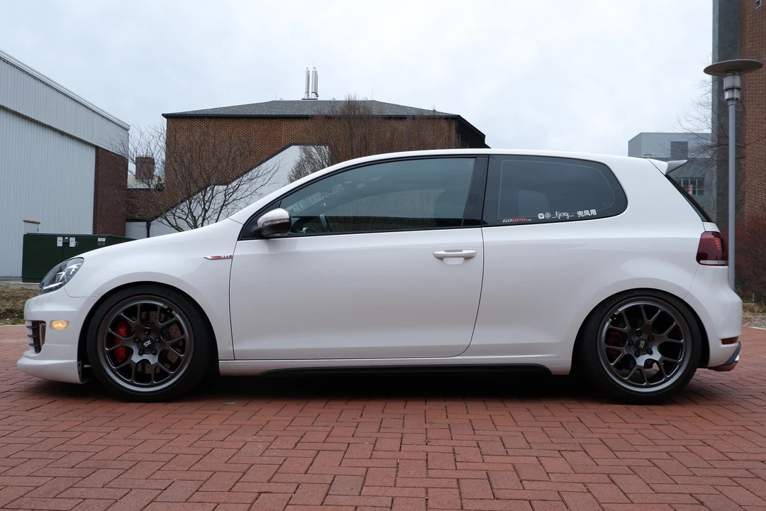2013 Volkswagen GTI Mk6 - Image 3 of 6