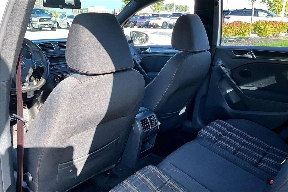 2013 Volkswagen GTI Mk6 - Image 12 of 13