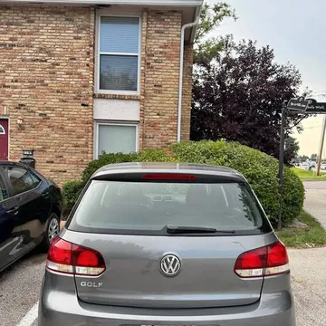 2013 Volkswagen Golf 2.5L Hatchback 4D