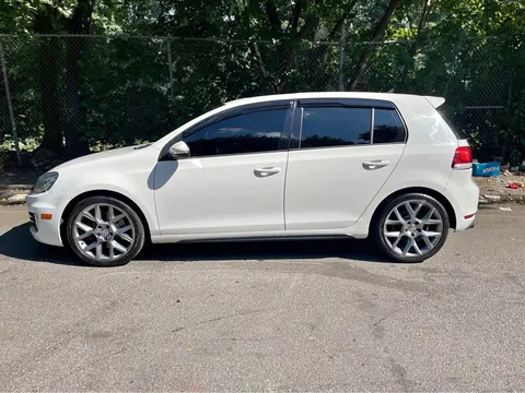 2013 Volkswagen Golf GTI Hatchback 2D
