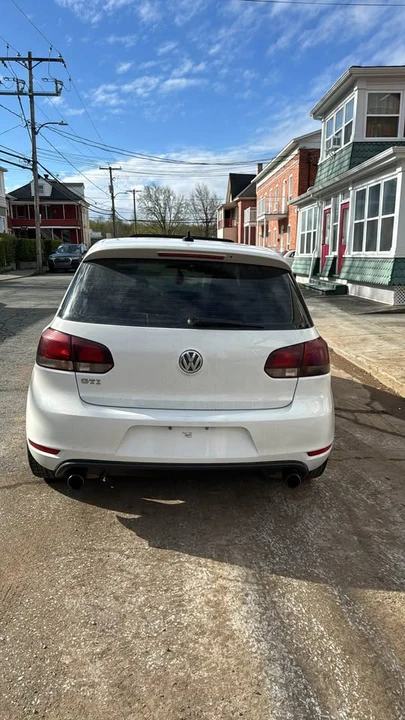 2013 Volkswagen GTI Mk6 - Image 3 of 11