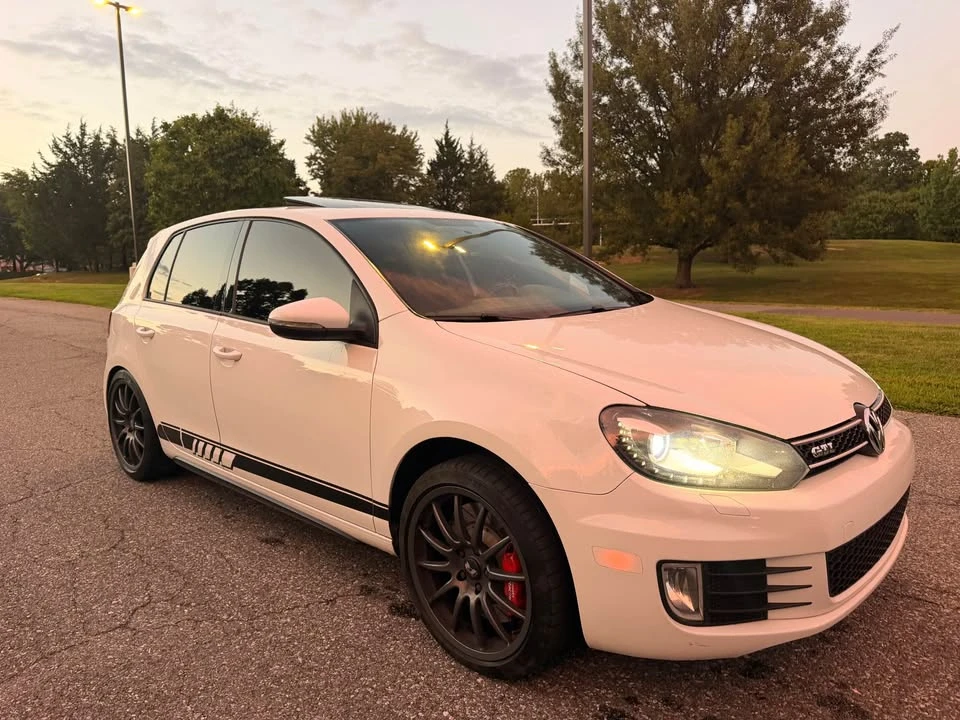 2013 Volkswagen GTI Mk6 - Image 2 of 7