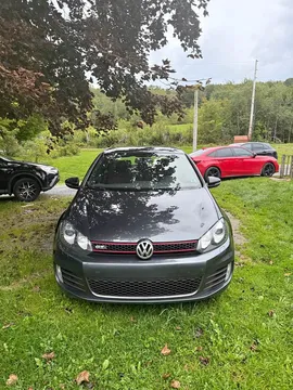 2013 Volkswagen Golf GTI Wolfsburg Edition