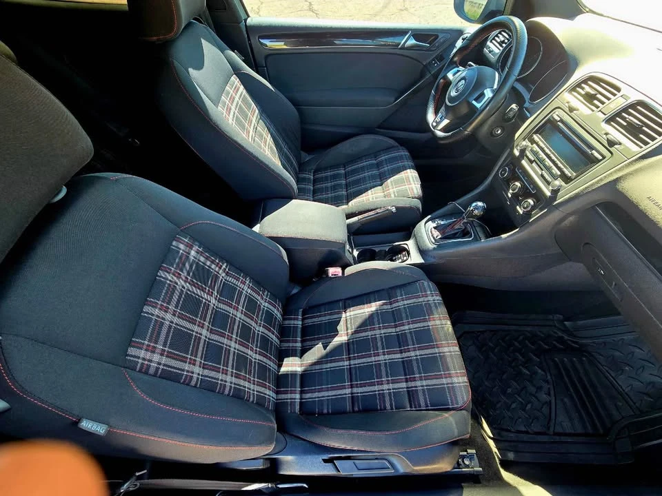 2013 Volkswagen GTI Mk6 - Image 6 of 10
