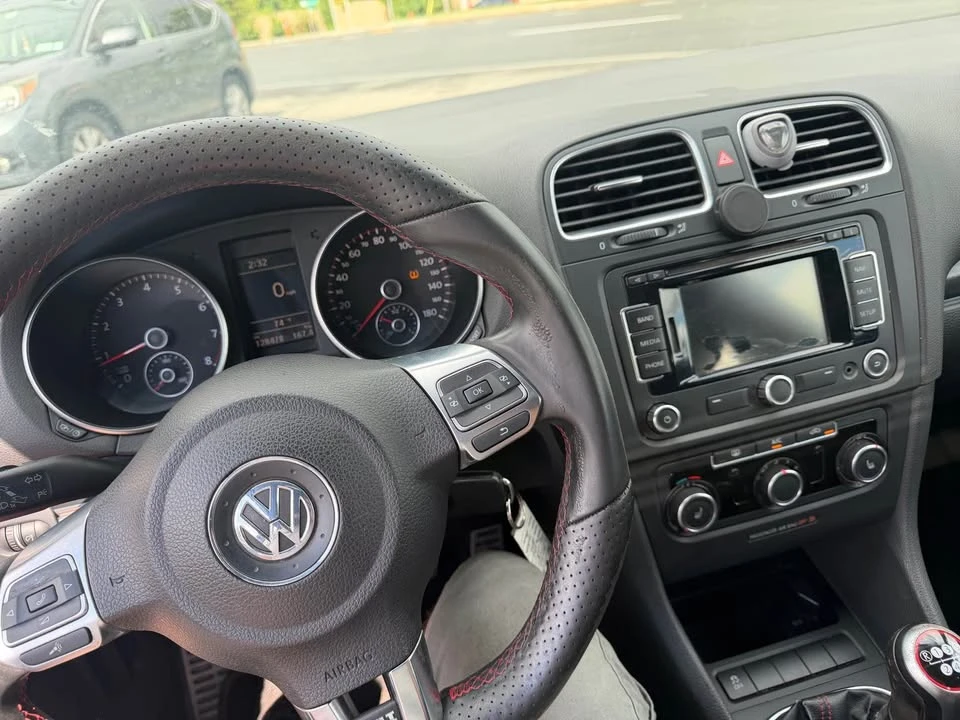 2013 Volkswagen GTI Mk6 - Image 11 of 12