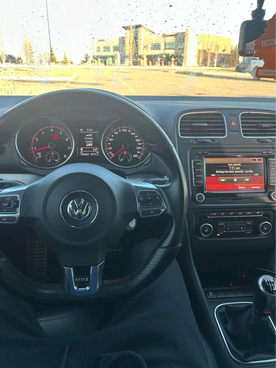 2013 Volkswagen Golf - Image 10 of 12
