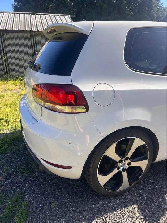 2013 Volkswagen GTI Mk6 - Image 10 of 20