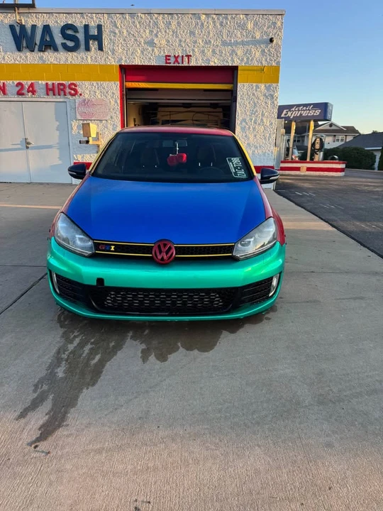 2013 Volkswagen GTI Mk6 - Image 2 of 9