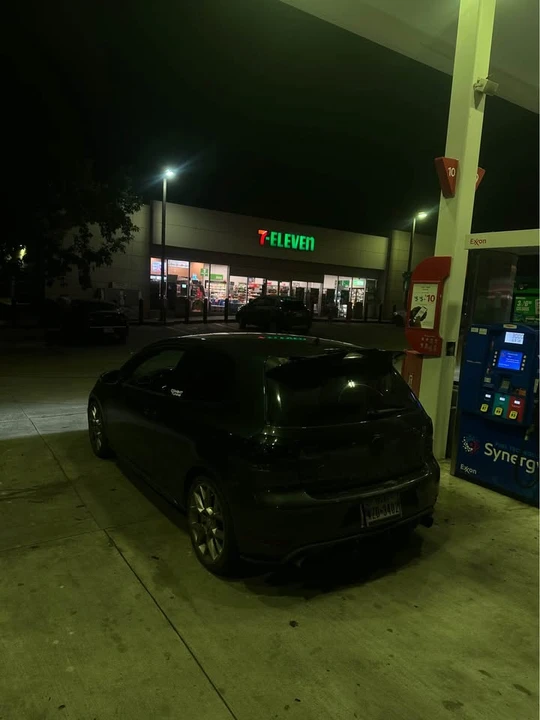 2013 Volkswagen GTI Mk6 - Image 2 of 13