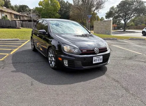 2013 Volkswagen GTI 2.0T Hatchback Sedan 4D