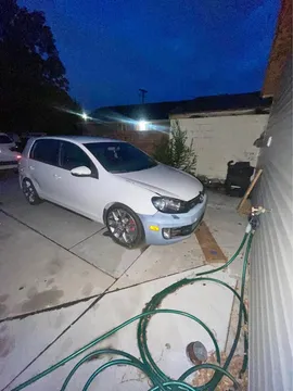 2013 Volkswagen GTI 2.0T Hatchback Sedan 4D