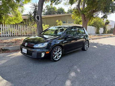 2013 Volkswagen GTI 2.0T Hatchback Sedan 4D