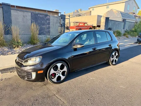 2013 Volkswagen GTI 2.0T Hatchback Sedan 4D