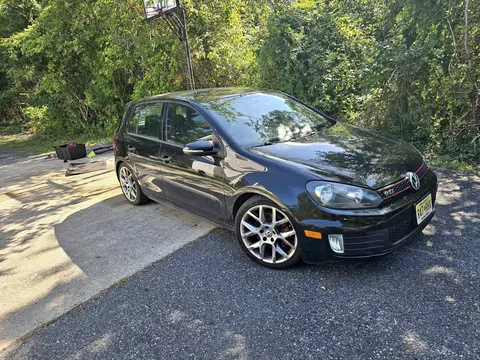 2013 Volkswagen GTI 2.0T Hatchback Sedan 4D