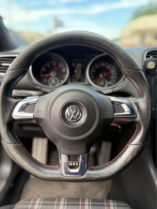 2013 Volkswagen GTI Mk6 - Image 9 of 14