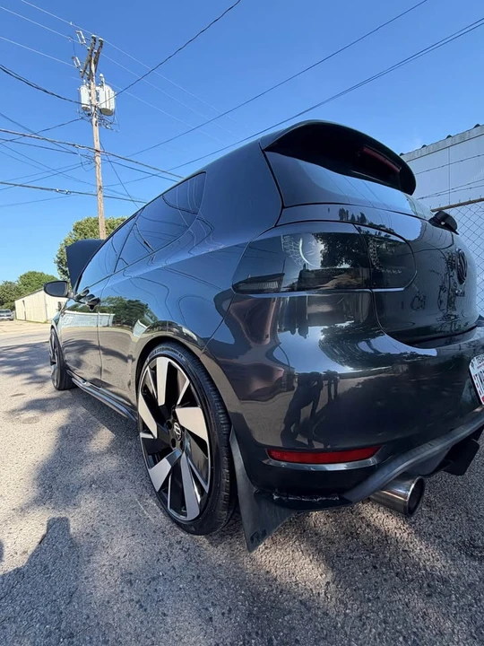 2013 Volkswagen GTI Mk7 - Image 9 of 10