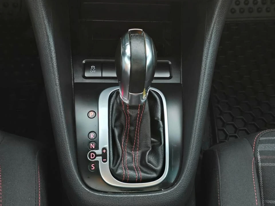 2013 Volkswagen Golf - Image 15 of 16