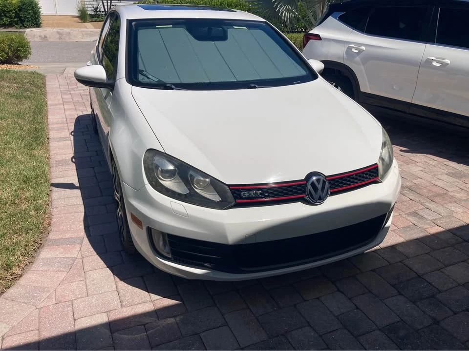 2013 Volkswagen GTI Mk6 - Image 2 of 11