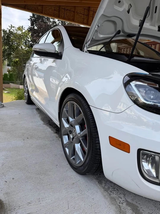 2013 Volkswagen GTI Mk6 - Image 2 of 7