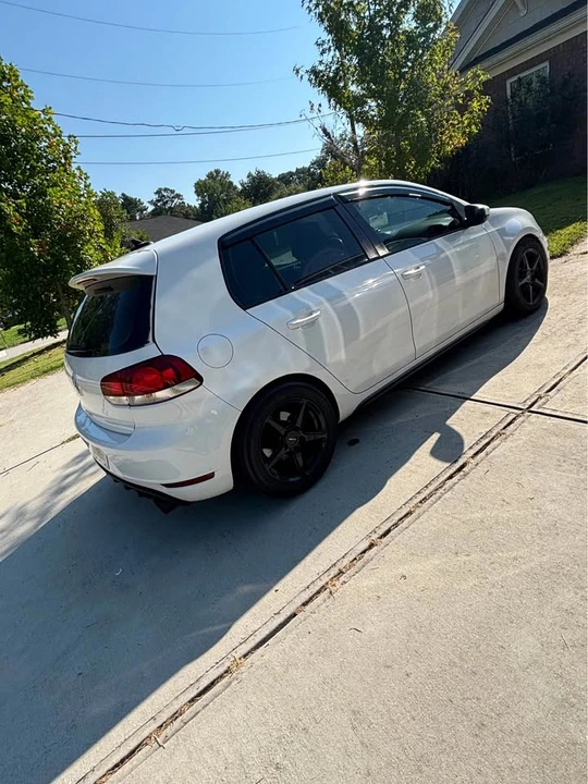 2013 Volkswagen GTI Mk6 - Image 2 of 12